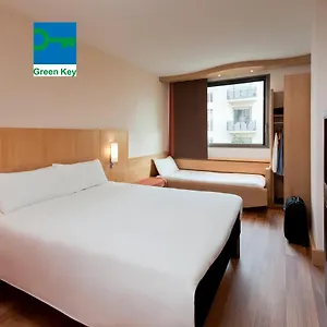 2* Hotel Ibis