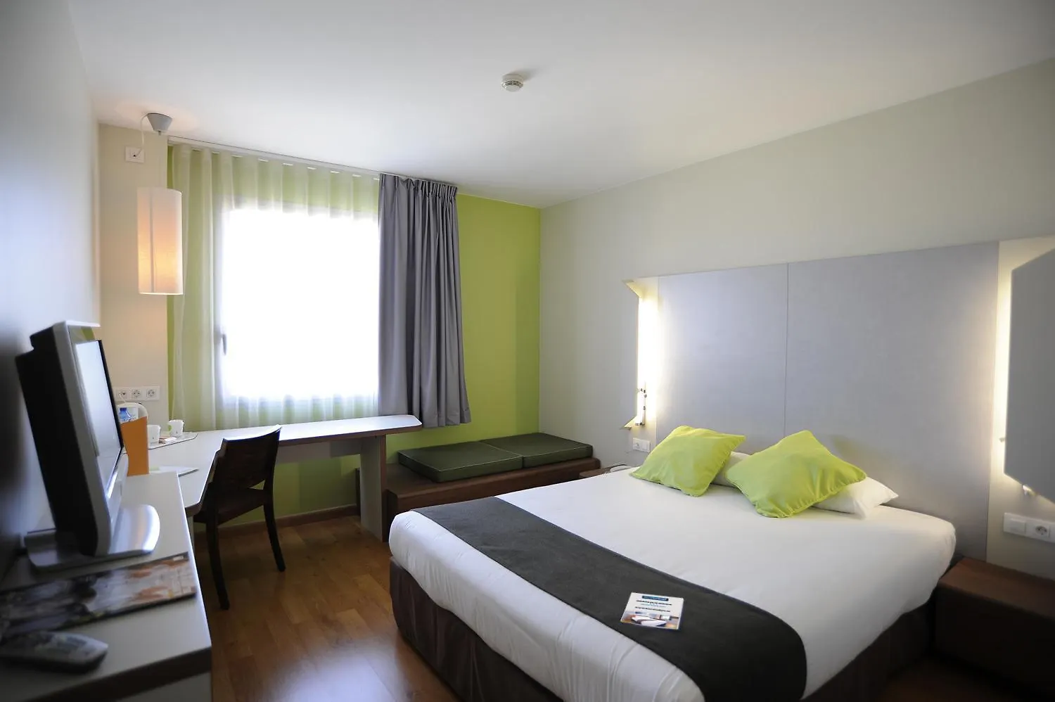 Otel Travelodge Bcn Cornella Fira Cornellà de Llobregat