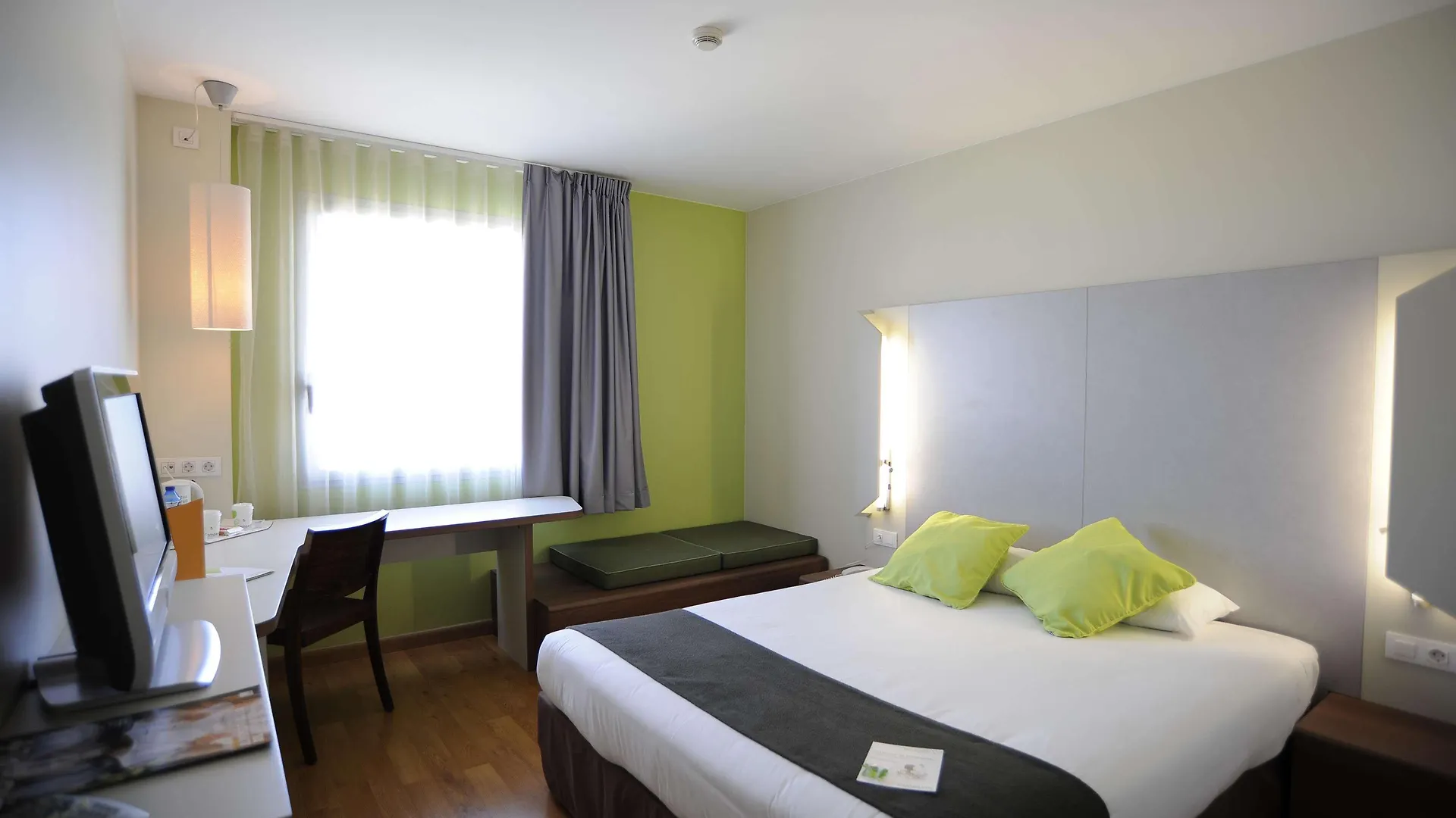 Hotel Travelodge Bcn Cornella Fira Cornellà de Llobregat