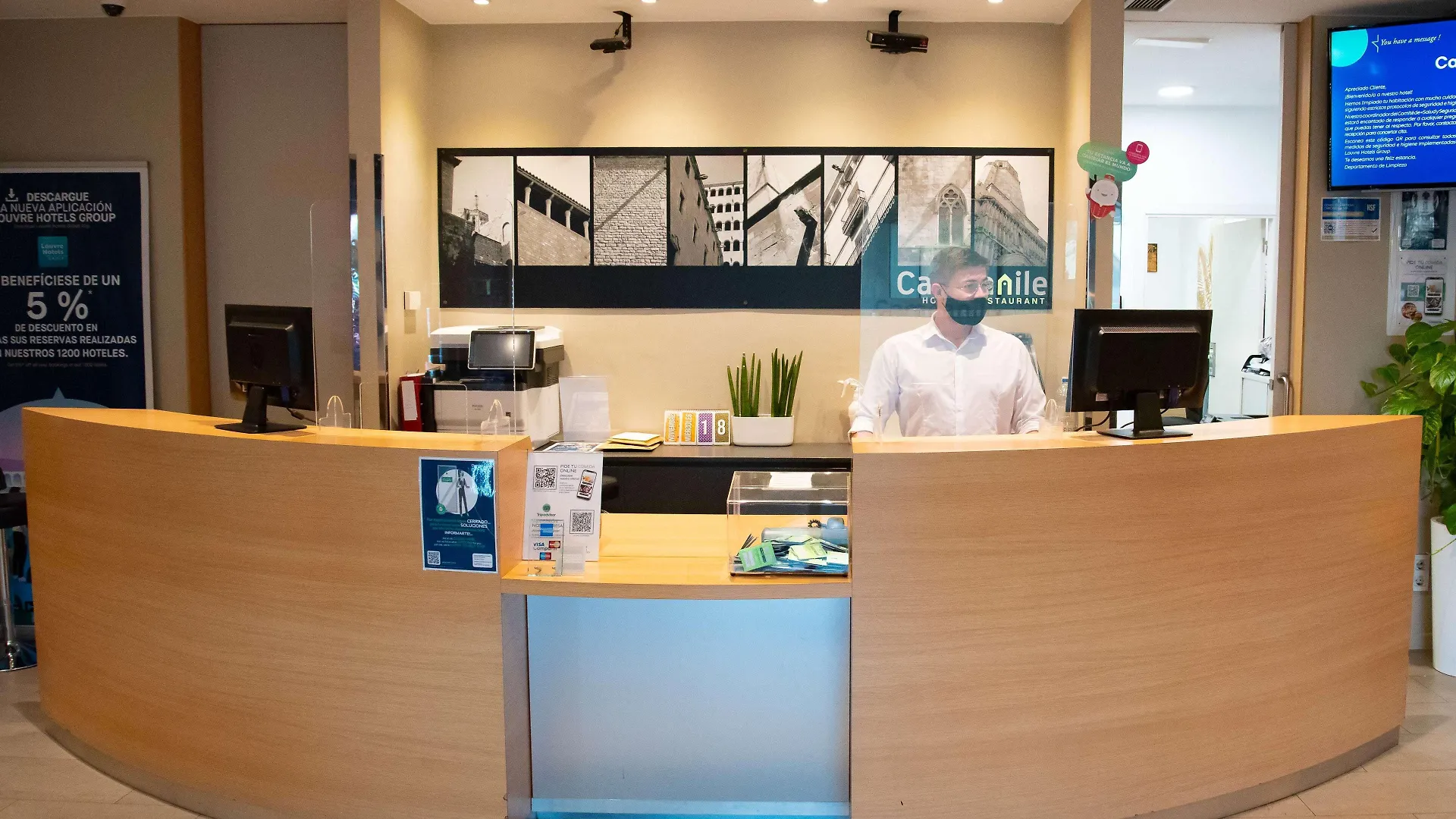 Travelodge Bcn Cornella Fira Cornellà de Llobregat Hotel