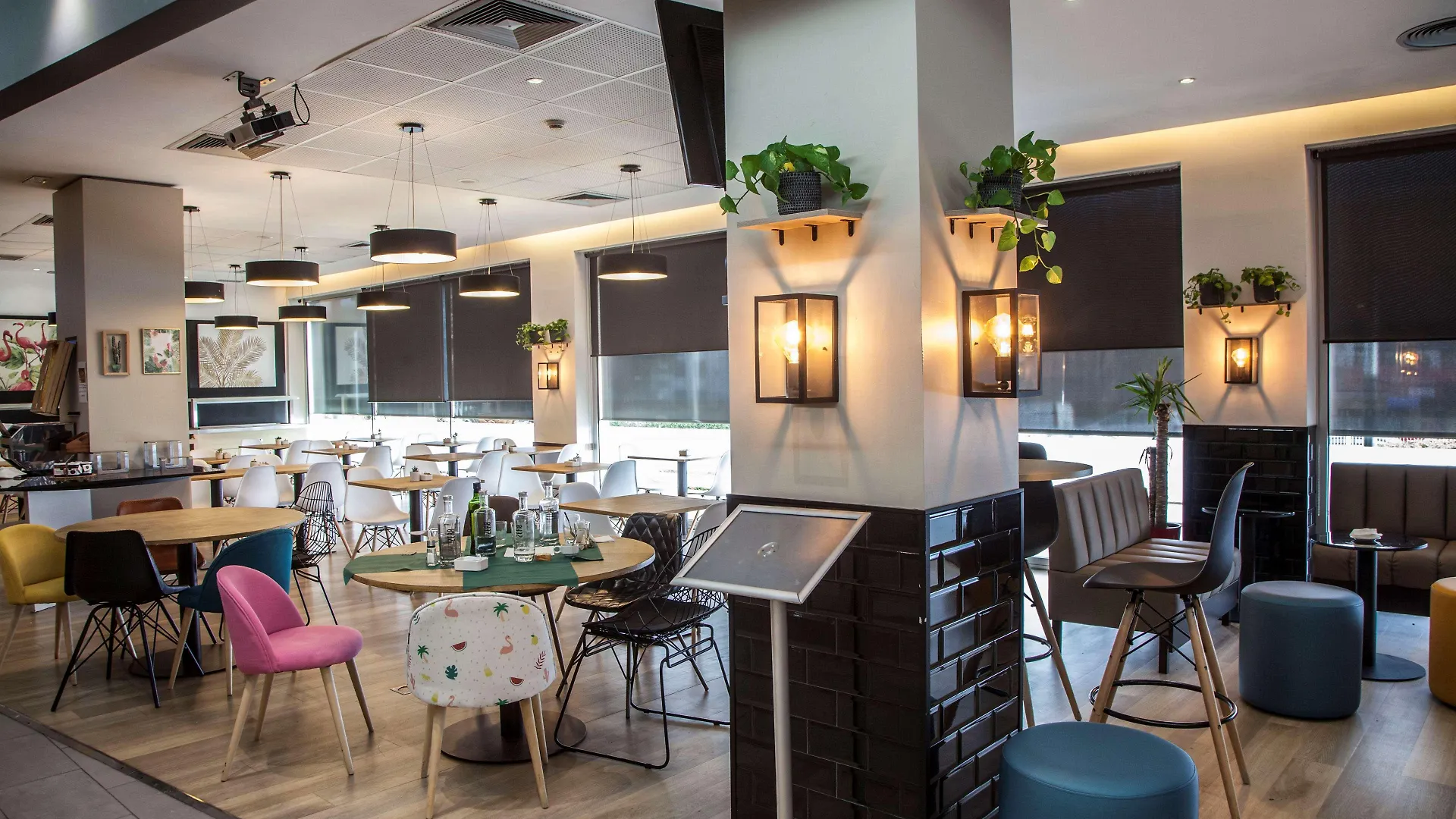Travelodge Bcn Cornella Fira Cornellà de Llobregat