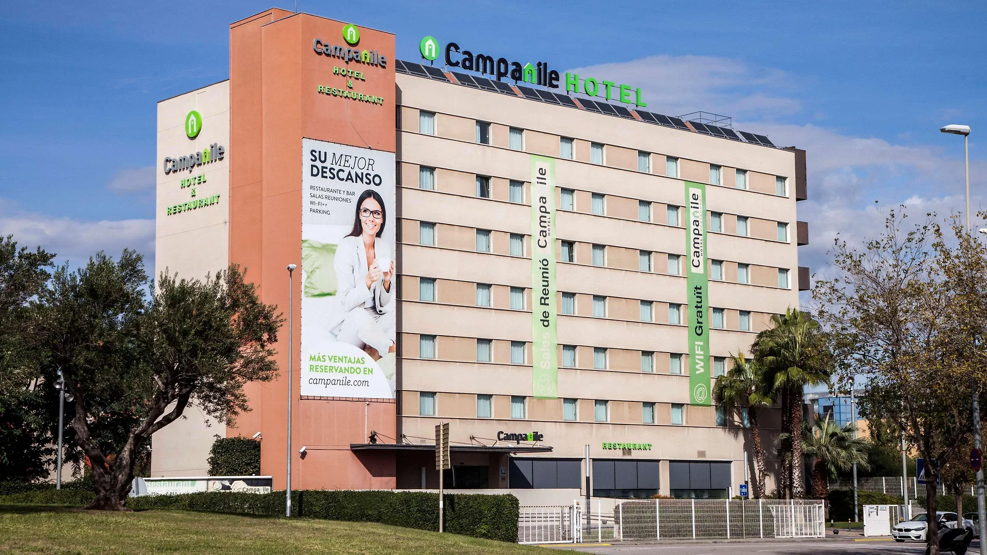 Travelodge Bcn Cornella Fira Cornellà de Llobregat Hotel